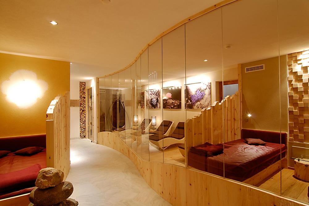 Hotel Talblick Ortisei Luaran gambar