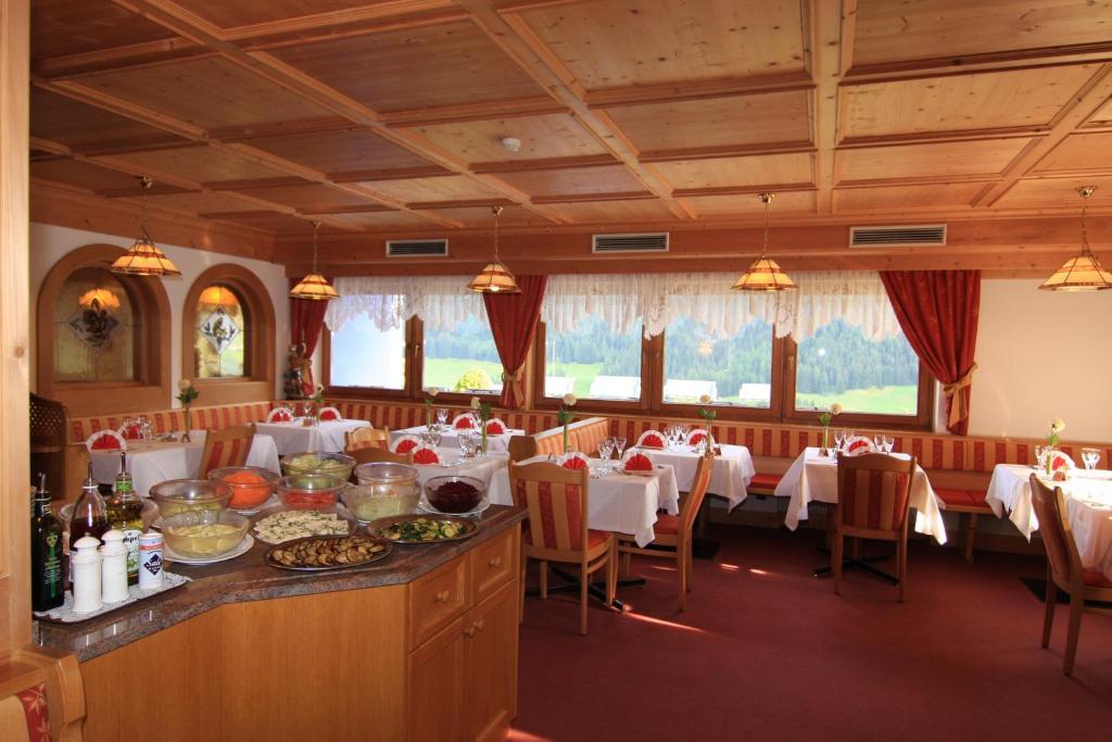 Hotel Talblick Ortisei Luaran gambar
